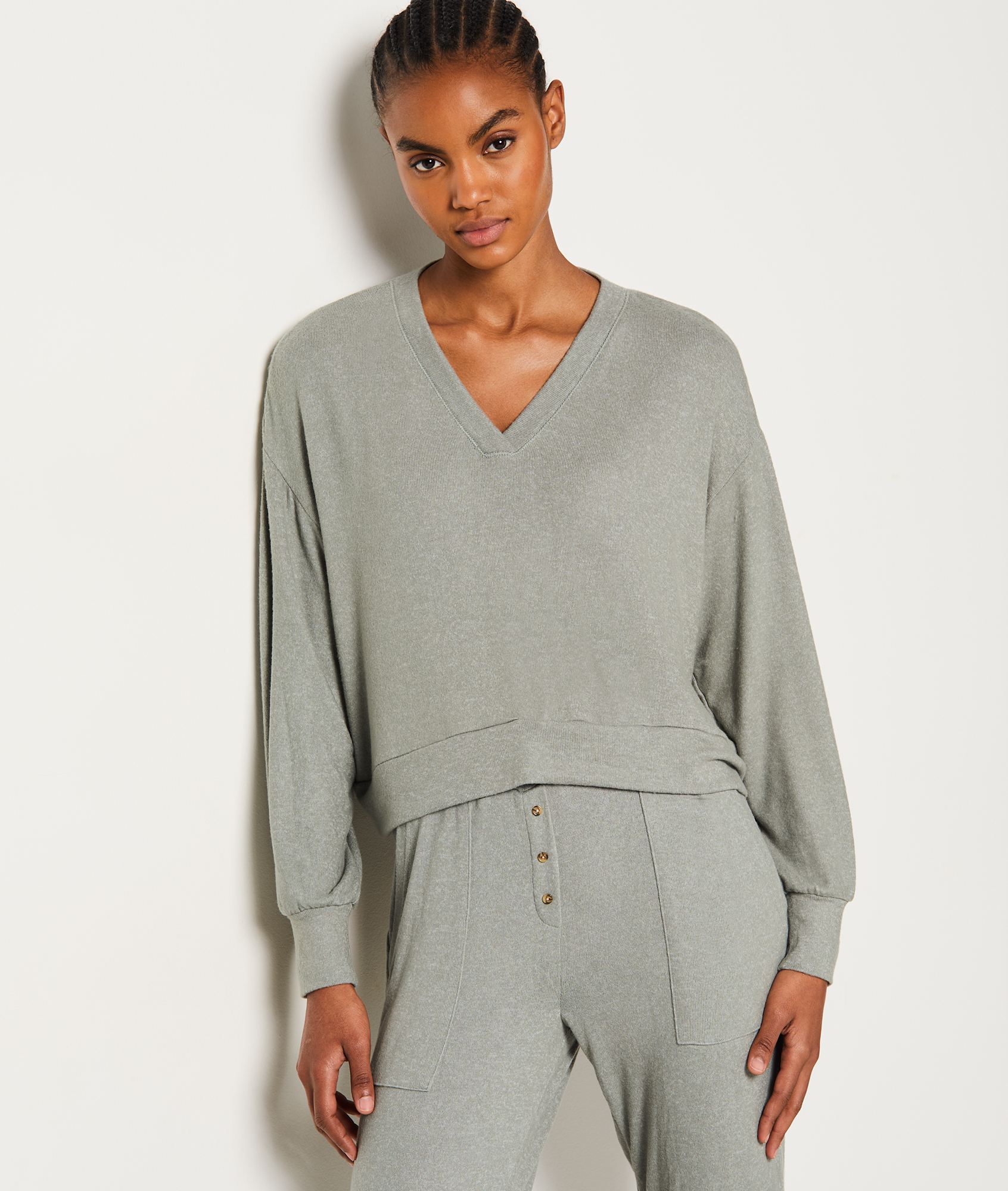 Bluza z dekoltem w serek