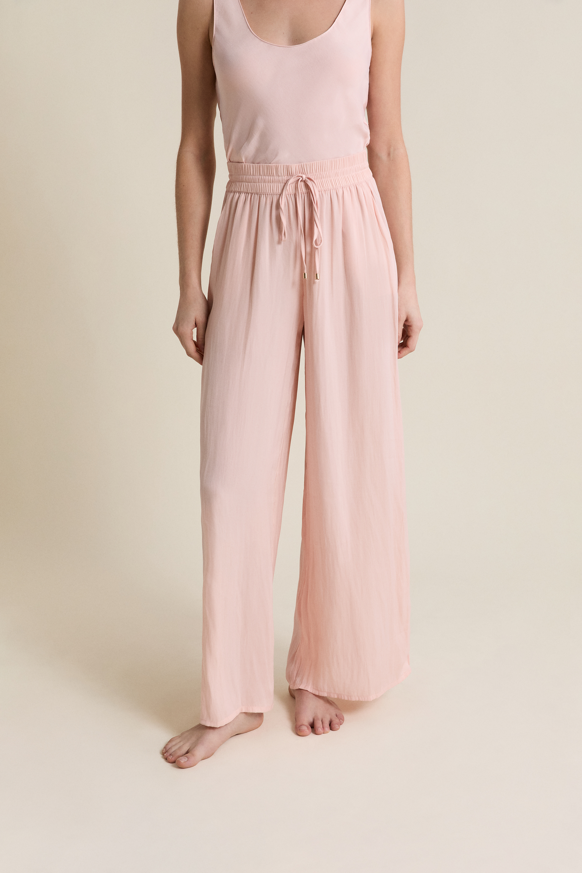 Spodnie satynowe szeroki krój