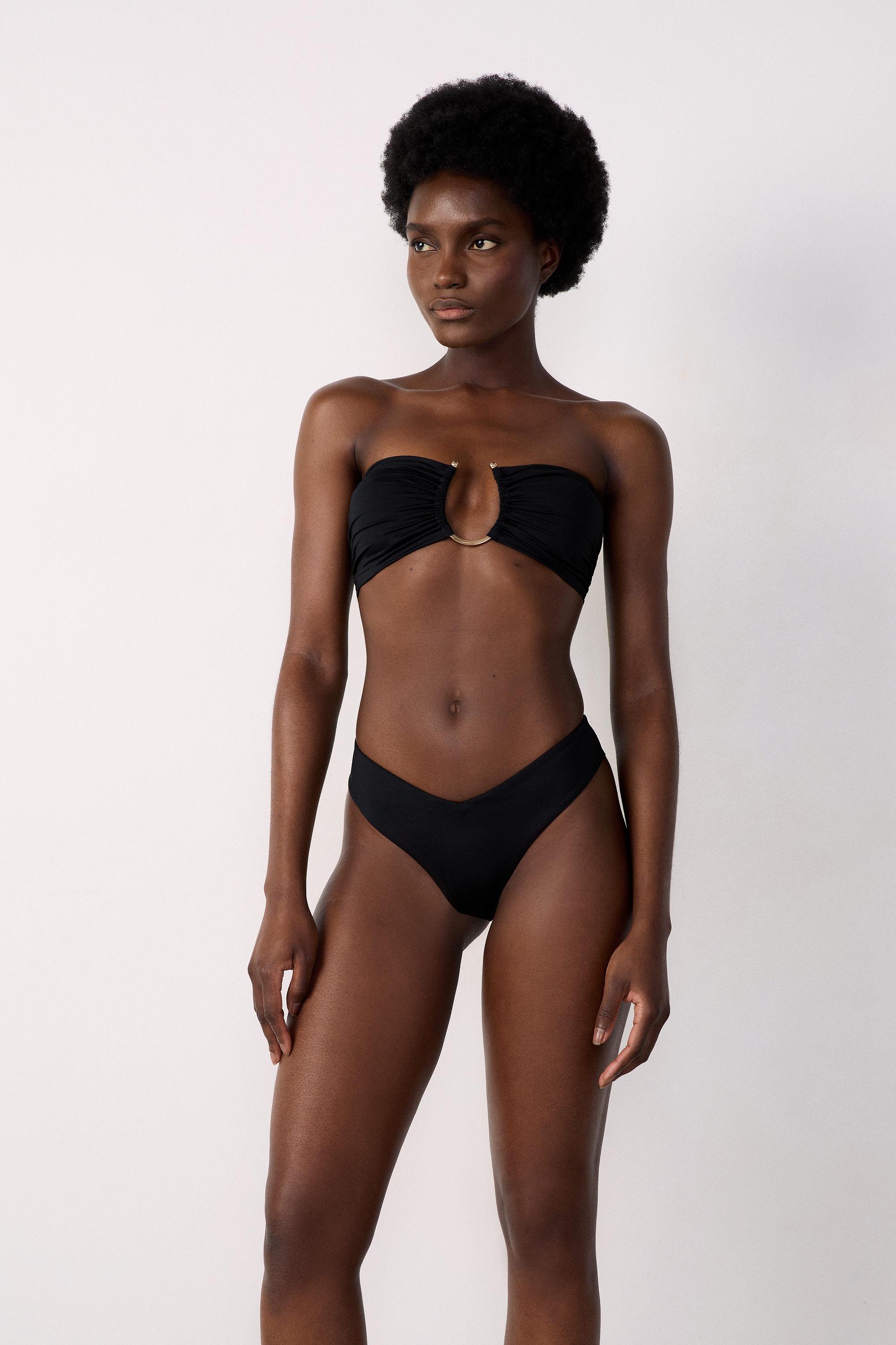 Brazyliany high leg dół od bikini satynowy