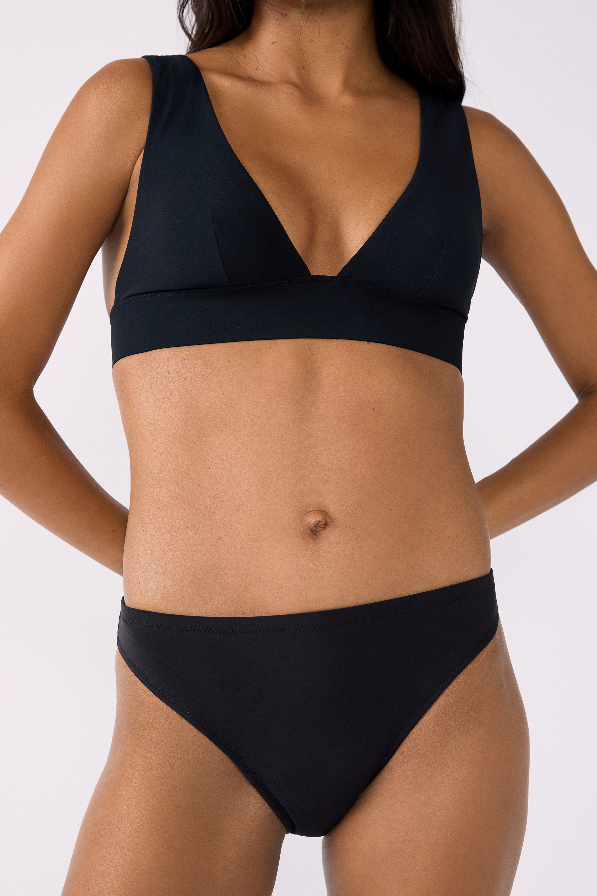 Majtki bikini menstruacyjne