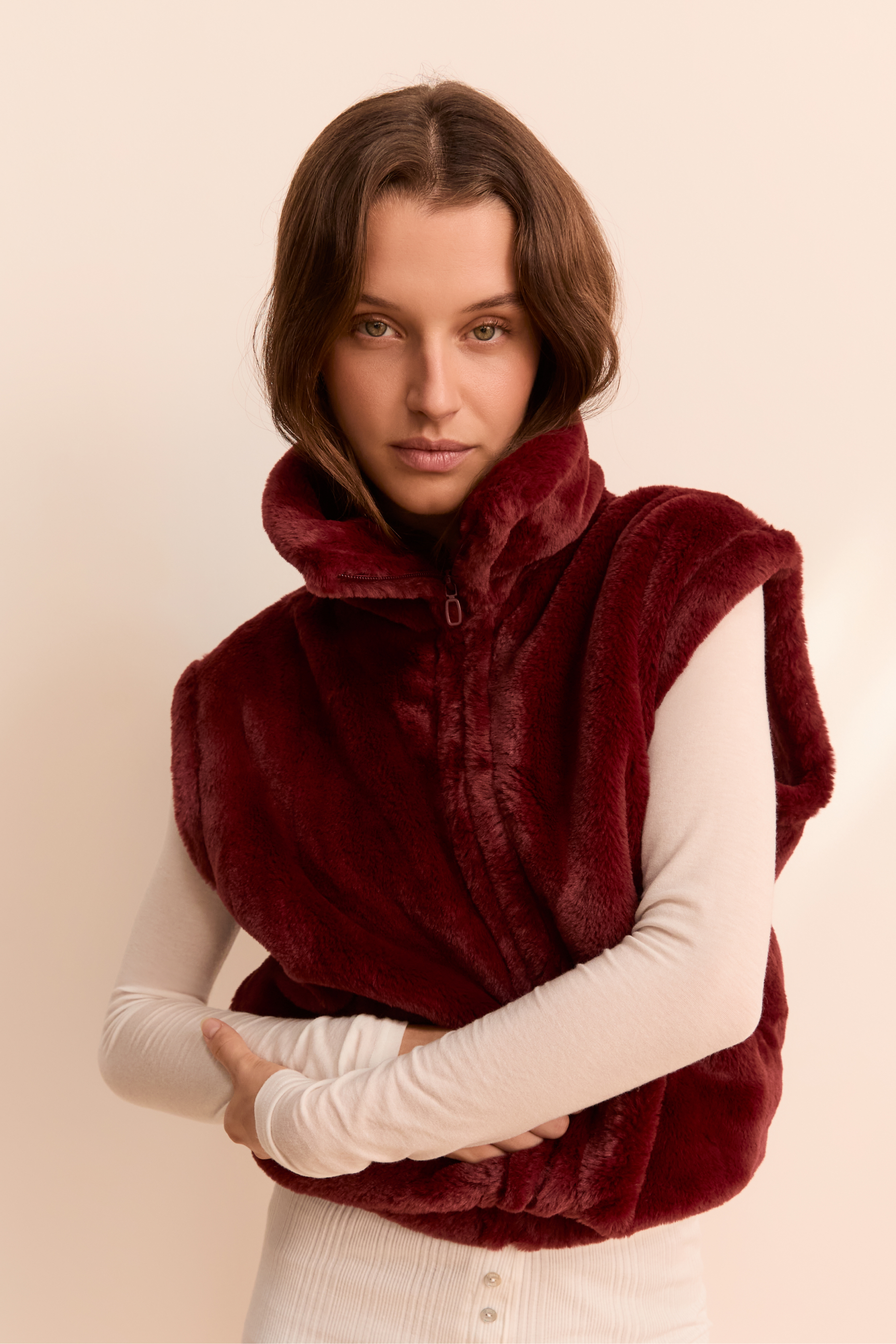 Kardigan bez rękawów z efektem polaru