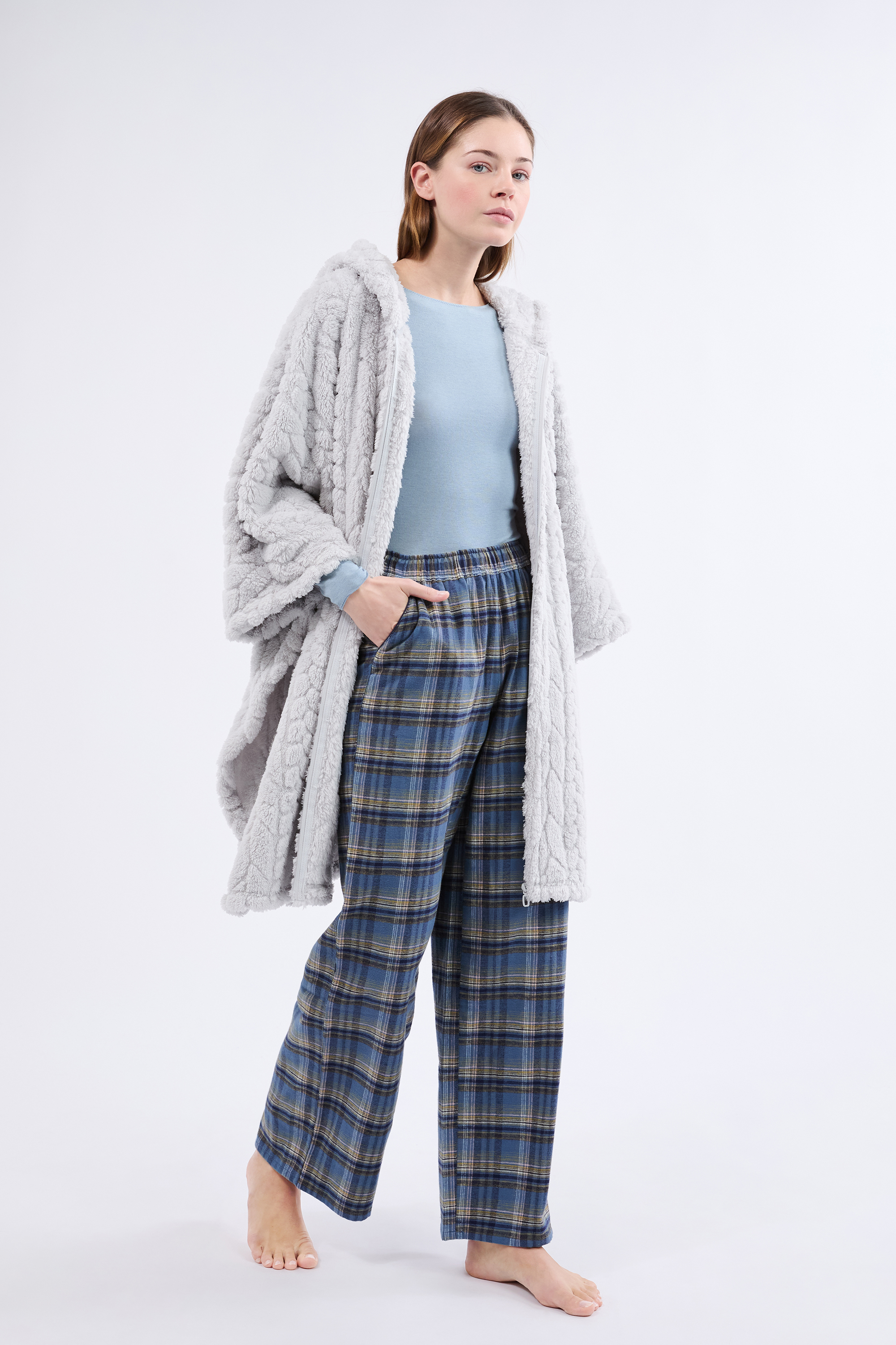 Ponczo z rękawami 3/4