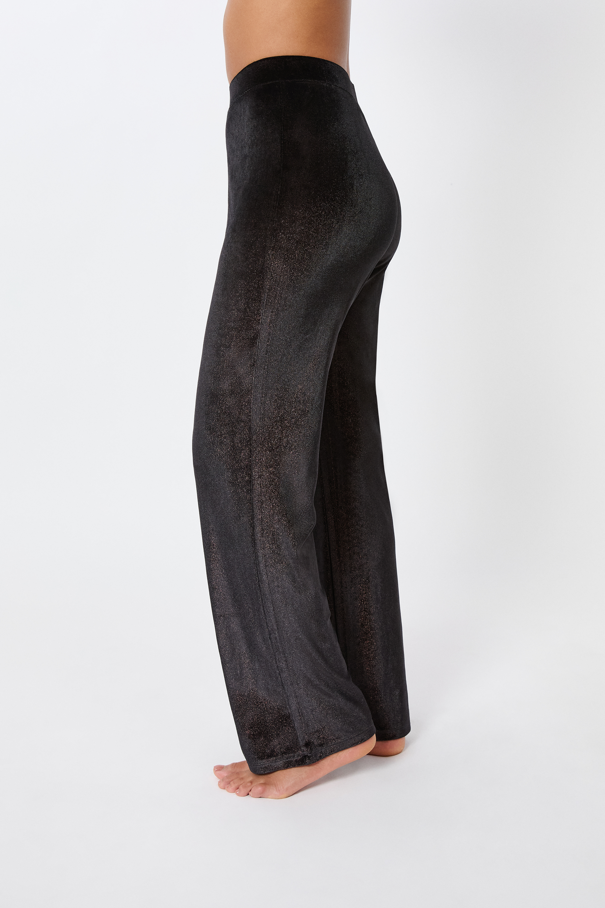 Legginsy o szerokim kroju opalizujące