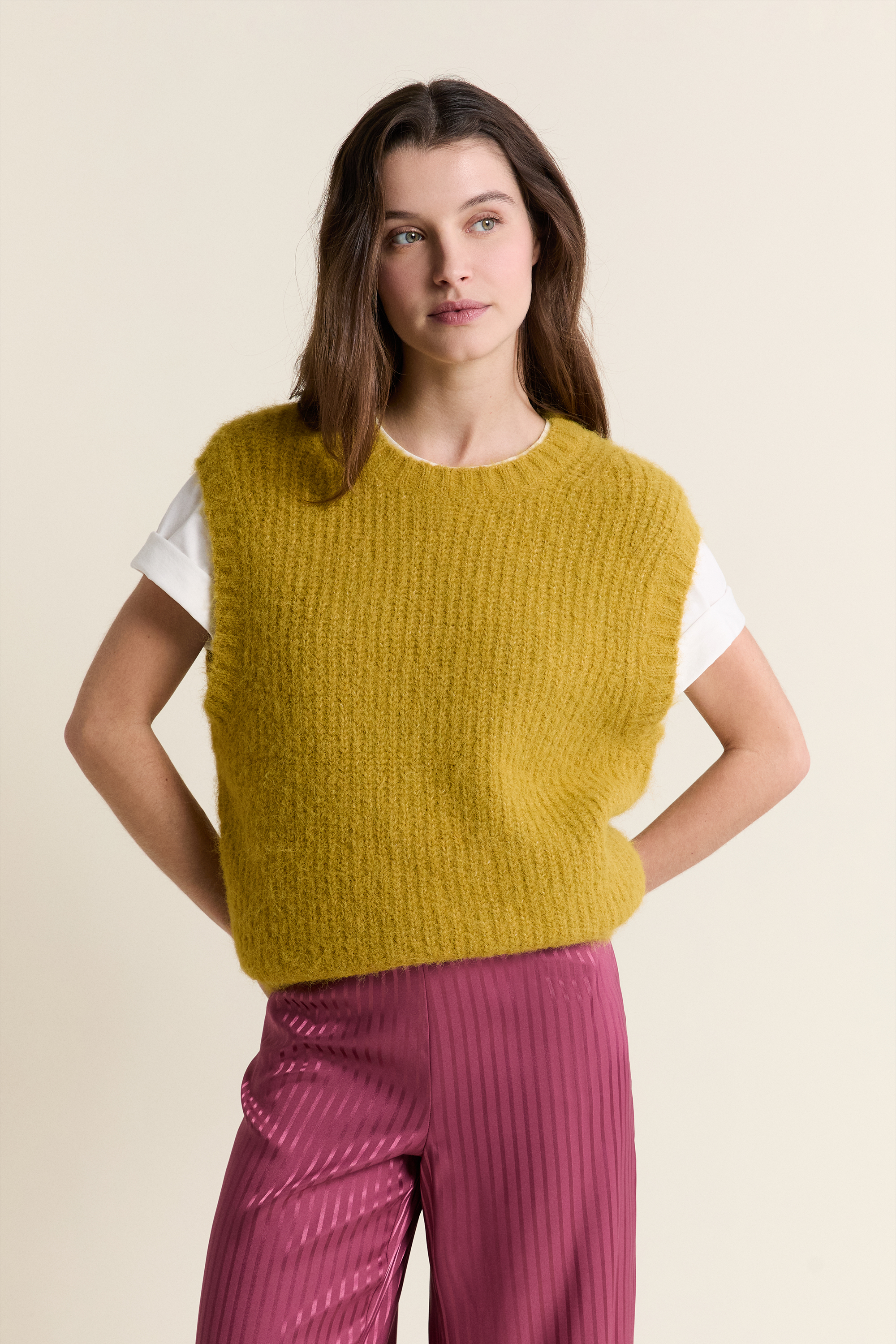 Sweter bez rękawów