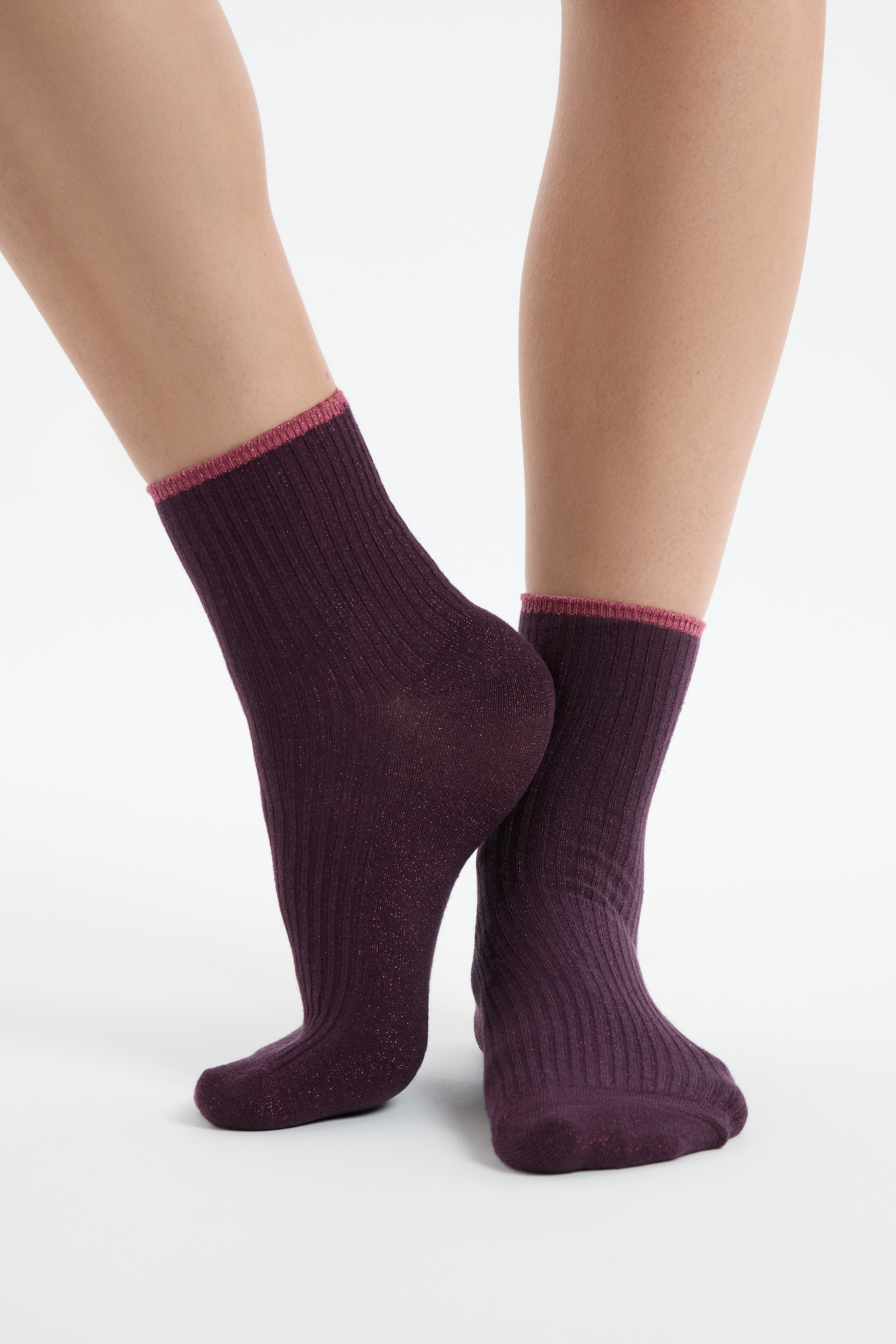 Błyszczące skarpetki z bawełną